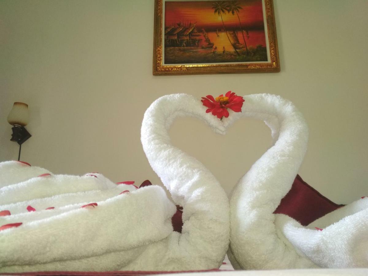 Toyapakeh Santhi Guna Bungalow מראה חיצוני תמונה